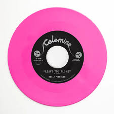 Kelly Finnigan – Leave You Alone / Thom's Heartbreak (Pink 7" Single Vinyl)